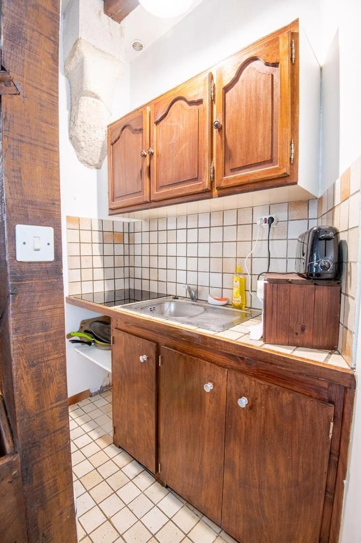 L'Authentique - Tours Apartment Екстериор снимка